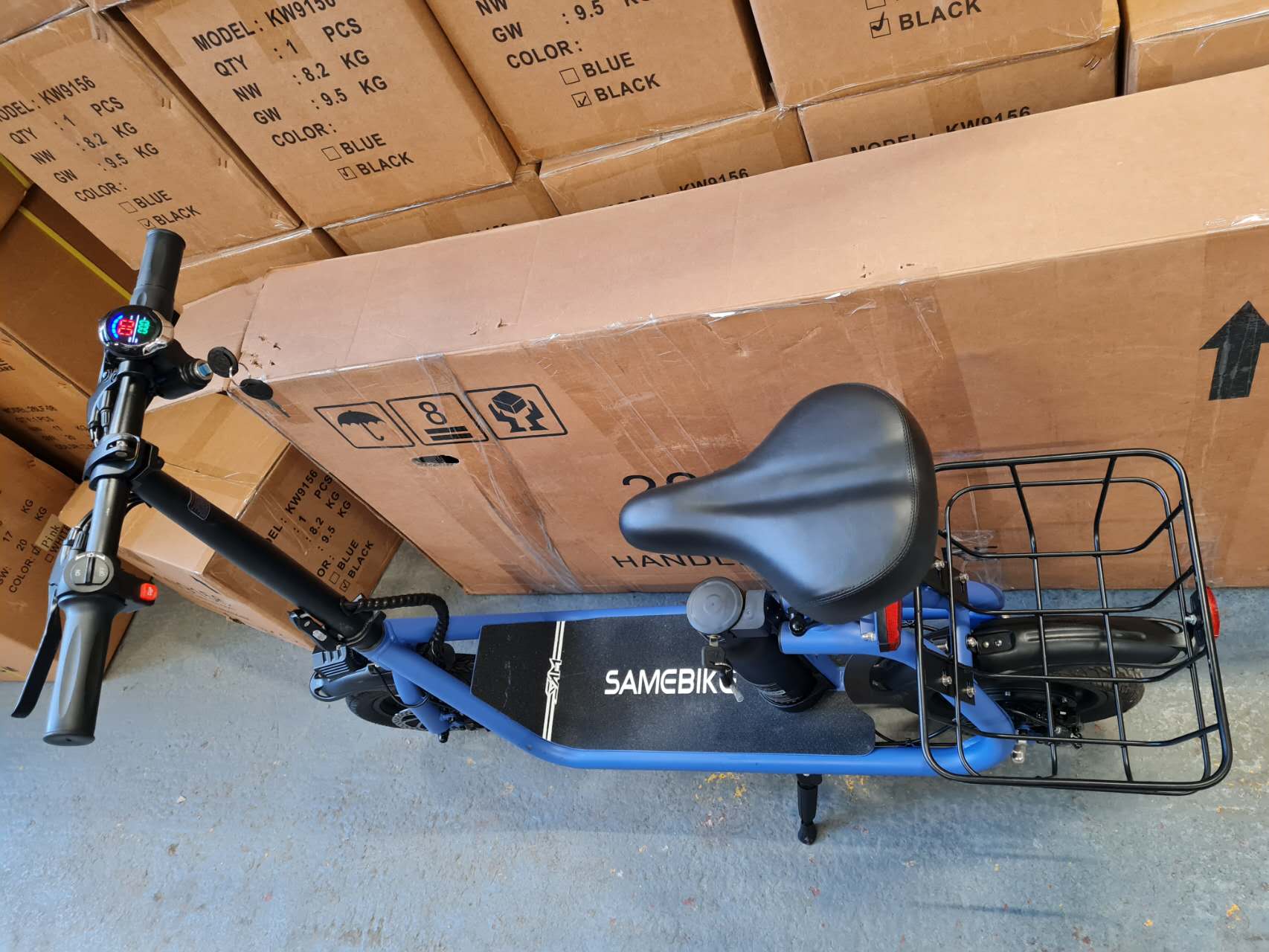 12" Electric Scooter with Seat Adult 350W motor,36V 7.8AH Dual Disc Commuter E Scooter